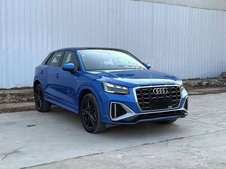 Фото 3 - Audi Q2L