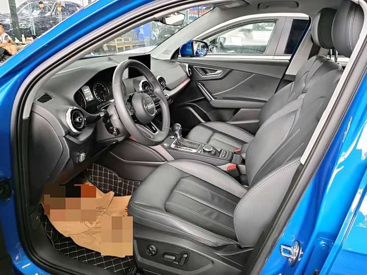 Фото 4 - Audi Q2L