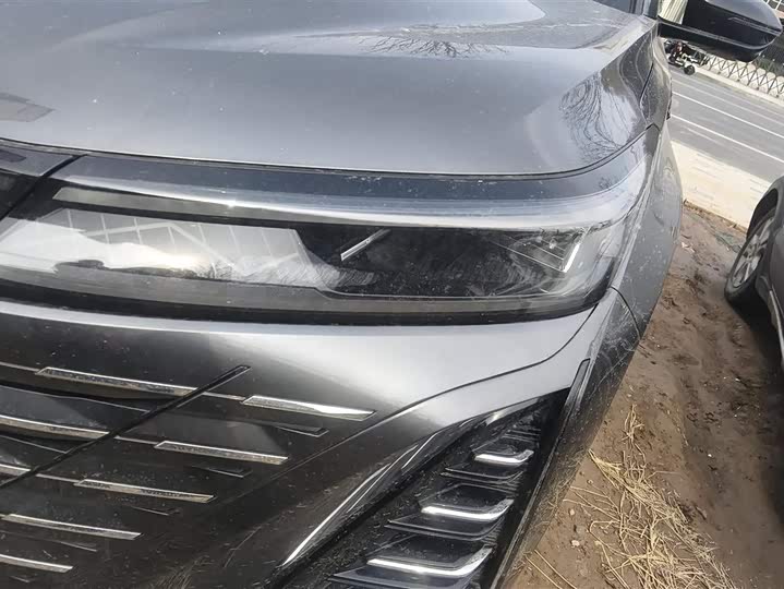 Фото 5 - Changan CS75 Plus