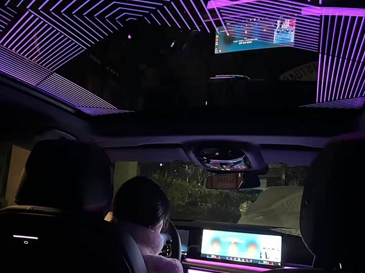 Photo 5 - BMW 5 Series