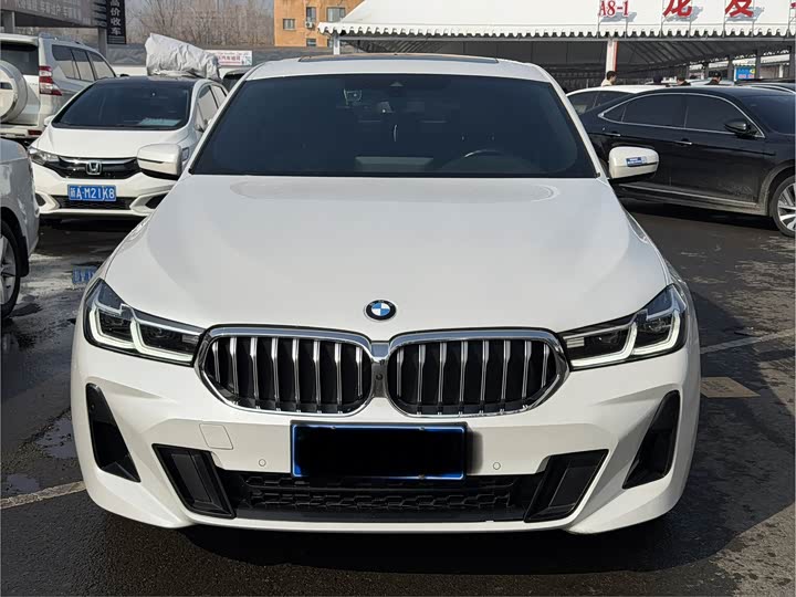 Фото 2 - BMW 6 Series GT