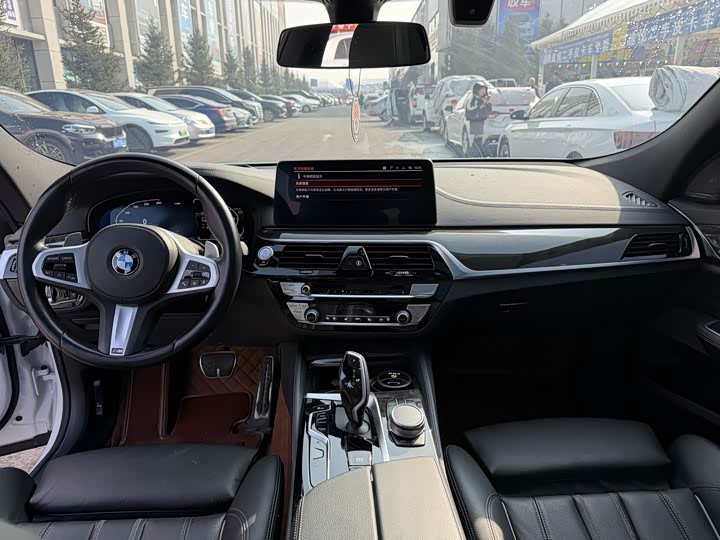 Фото 5 - BMW 6 Series GT