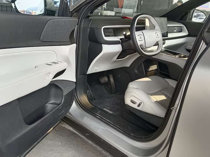 Фото 7 - XPeng G6