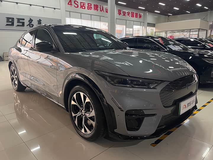 Photo 3 - Ford Mustang Mach-E