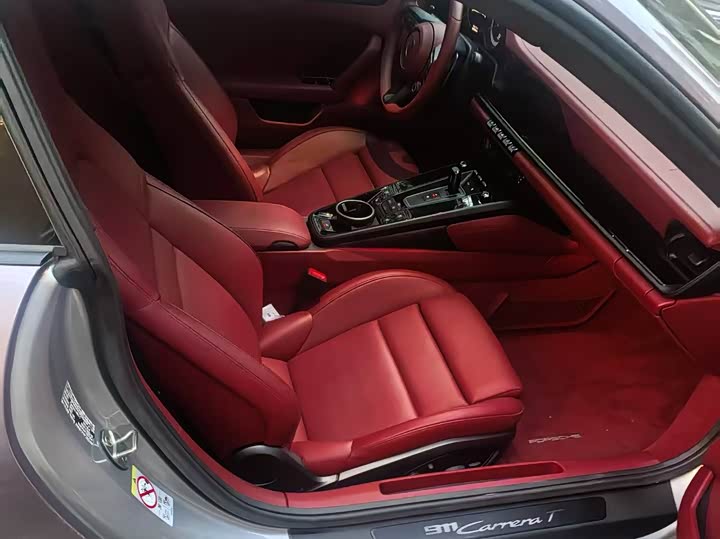 Фото 7 - Porsche 911