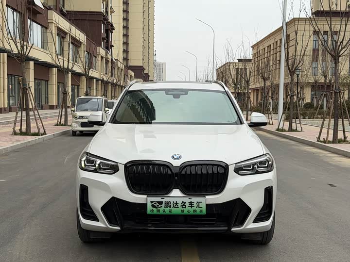 Фото 2 - BMW iX3
