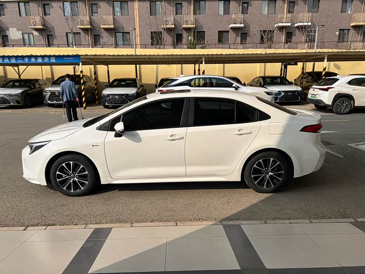 Photo 3 - Toyota Levin