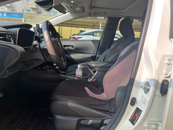 Photo 9 - Toyota Levin