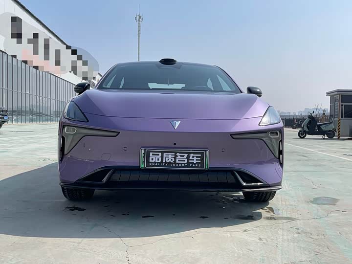 Photo 2 - Changan Deepal L06