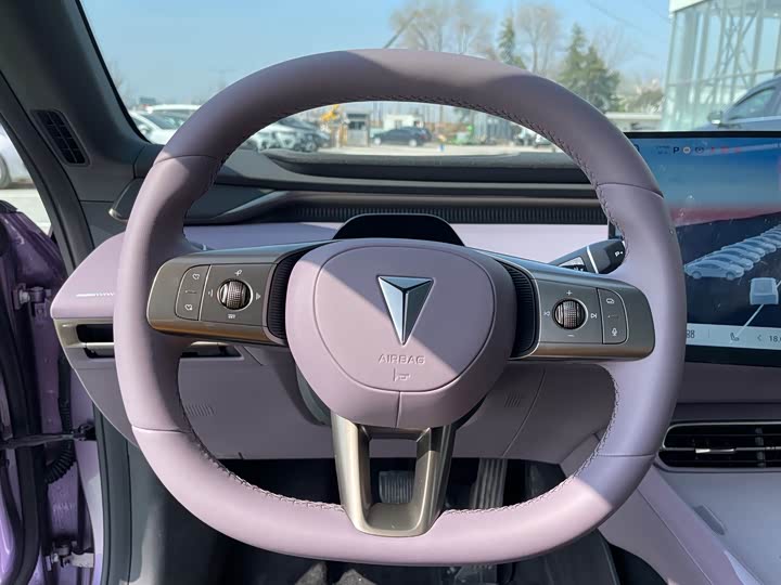 Photo 8 - Changan Deepal L06