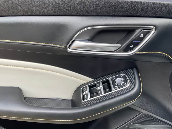 Фото 6 - MG Motor 6