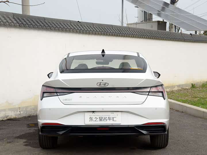 Фото 9 - Hyundai Elantra N line