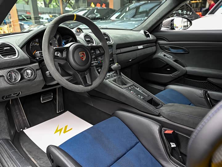 Фото 7 - Porsche 718