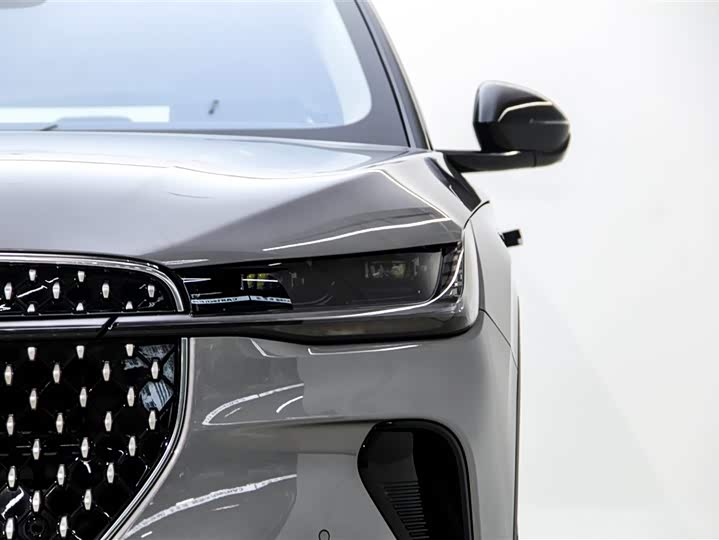 Фото 9 - Lincoln Nautilus