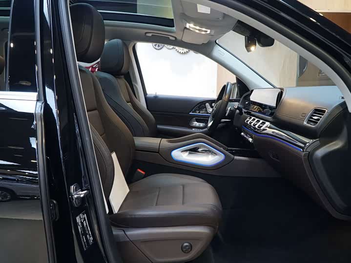 Фото 8 - Mercedes-Benz GLS-Class