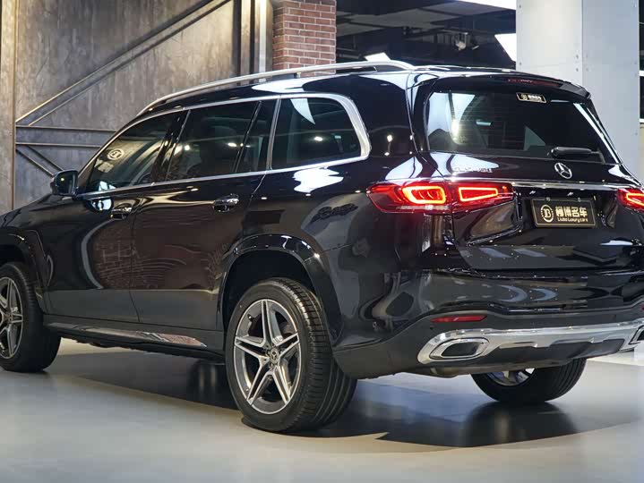 Фото 9 - Mercedes-Benz GLS-Class