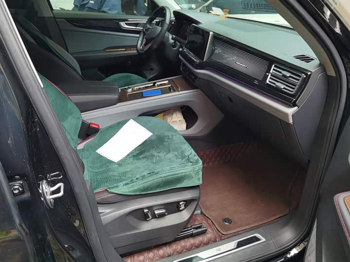 Фото 8 - Volkswagen Teramont X