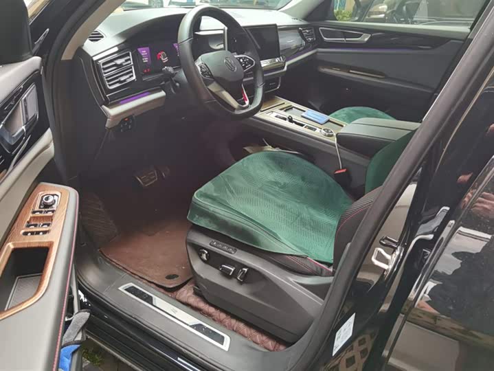 Фото 9 - Volkswagen Teramont X