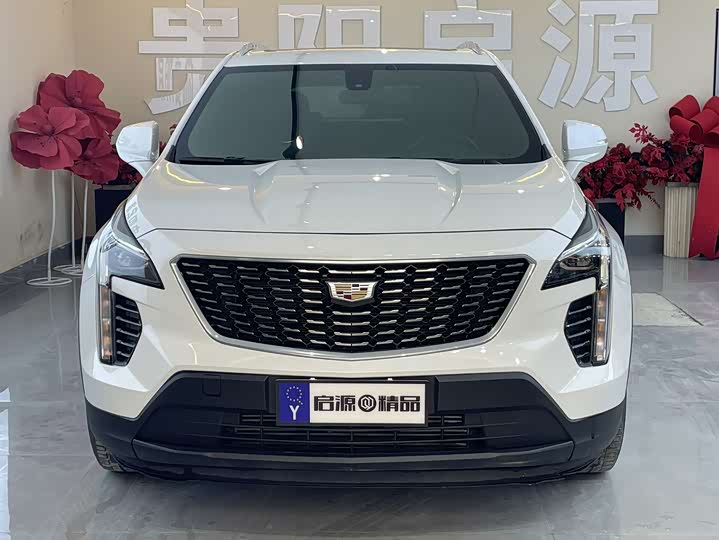 Фото 3 - Cadillac XT4