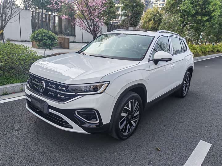 Фото 1 - Volkswagen Tayron