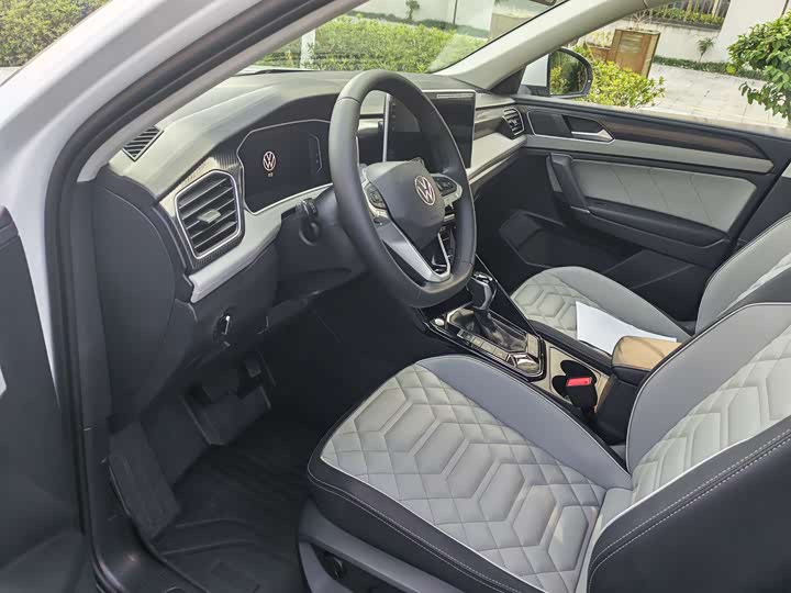 Фото 4 - Volkswagen Tayron