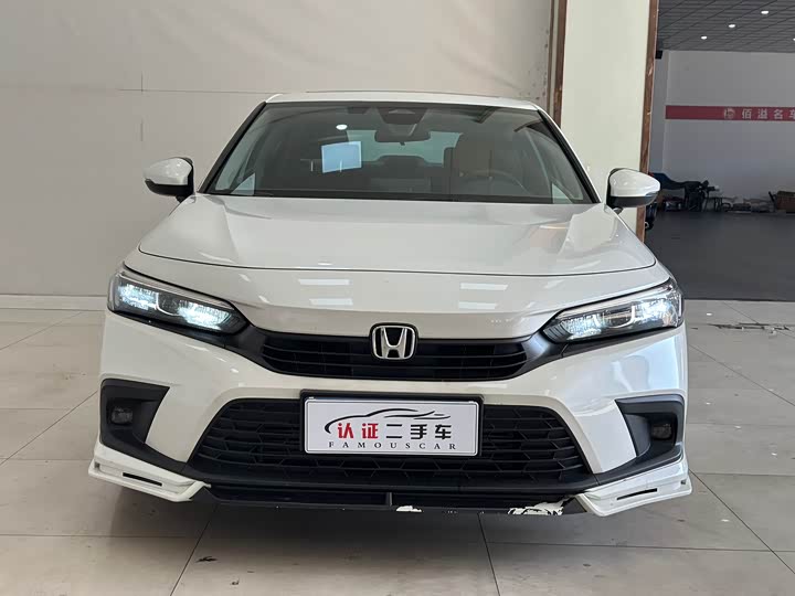 Фото 2 - Honda Civic