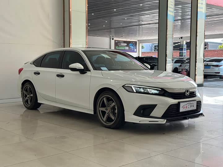 Фото 3 - Honda Civic