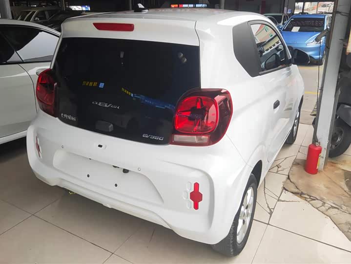 Фото 3 - Roewe Clever