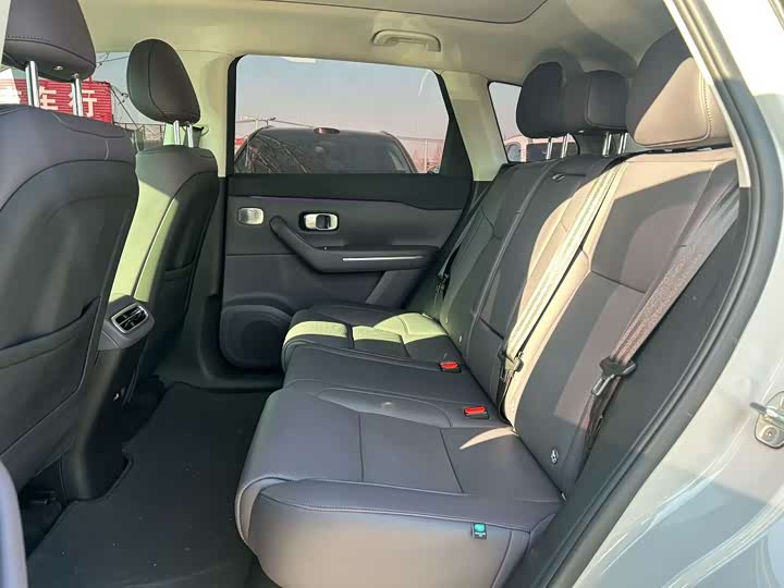 Фото 6 - Leapmotor C10