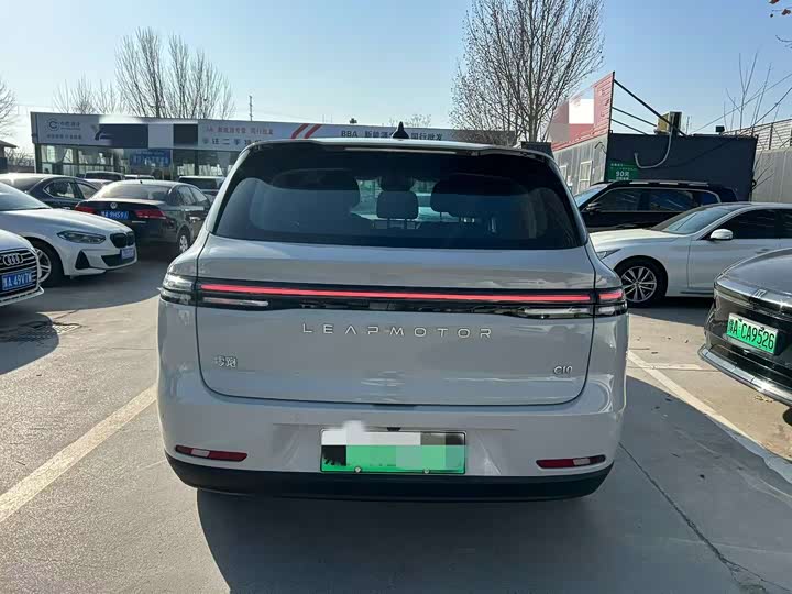 Фото 9 - Leapmotor C10