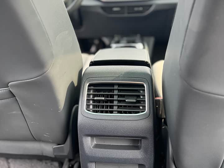 Фото 8 - Volkswagen ID.4 Crozz