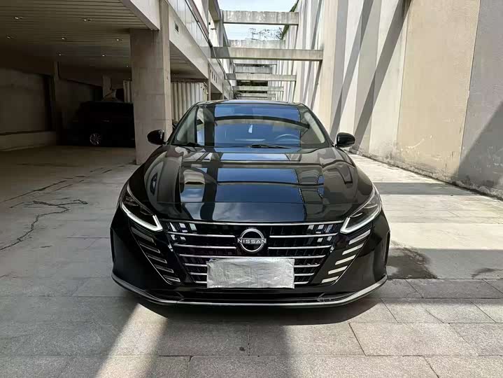 Photo 4 - Nissan Teana