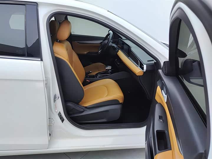 Фото 8 - Ford Escort