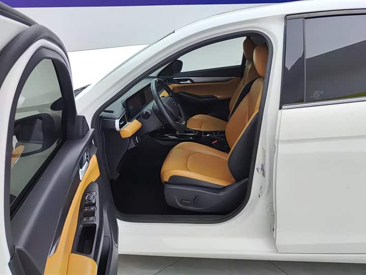 Фото 9 - Ford Escort