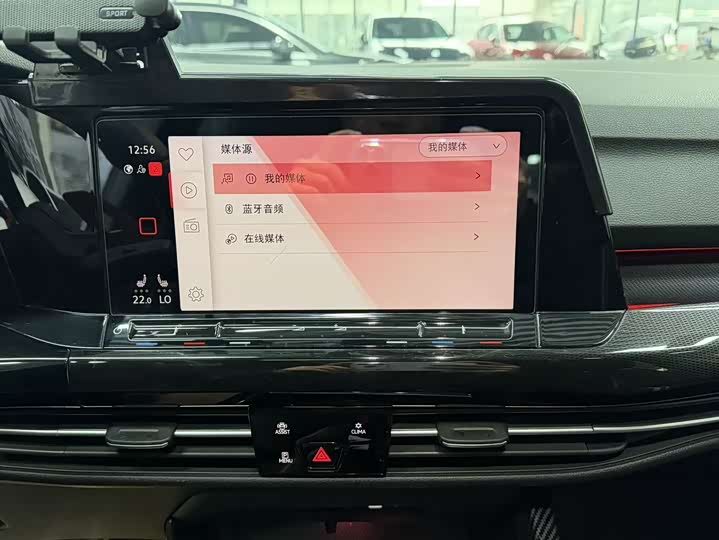 Фото 6 - Volkswagen Golf