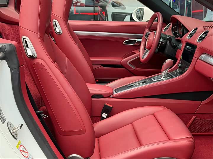 Фото 6 - Porsche 718