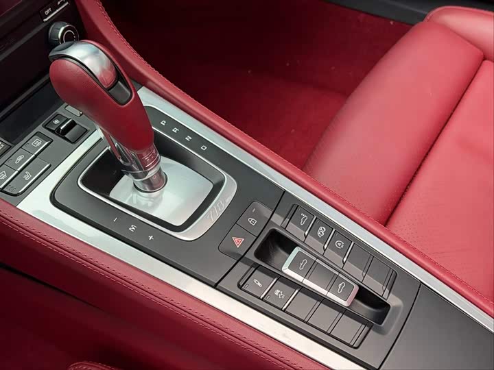 Фото 9 - Porsche 718