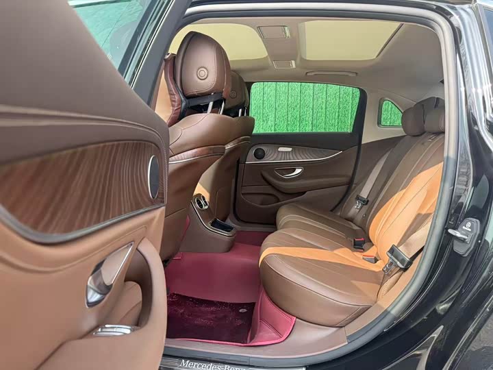 Фото 6 - Mercedes-Benz E-Class Hybrid