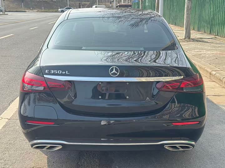 Фото 8 - Mercedes-Benz E-Class Hybrid