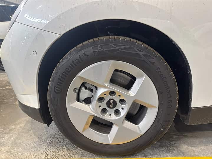 Photo 6 - Mini Cooper