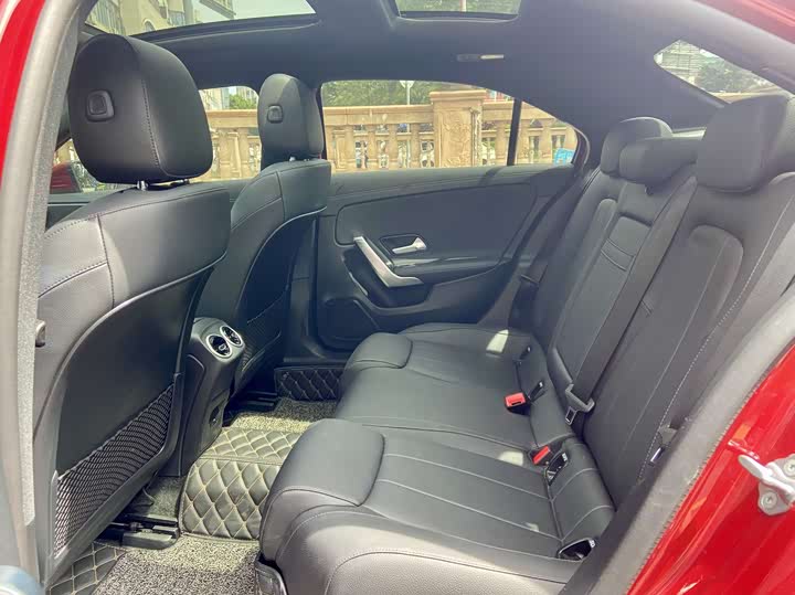 Фото 5 - Mercedes-Benz A-Class