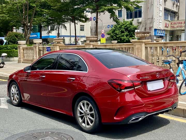 Фото 7 - Mercedes-Benz A-Class