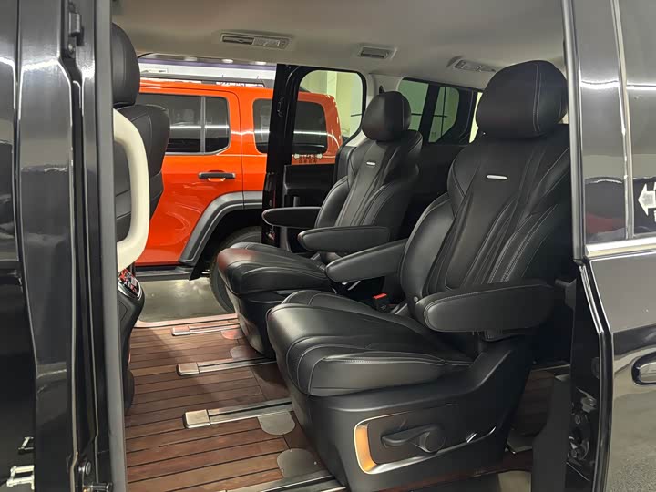 Фото 7 - Maxus G20