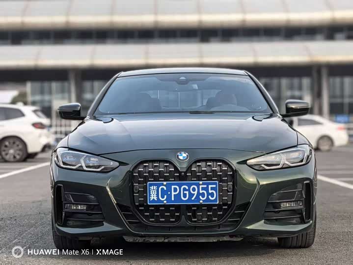 Photo 1 - BMW 4 Series