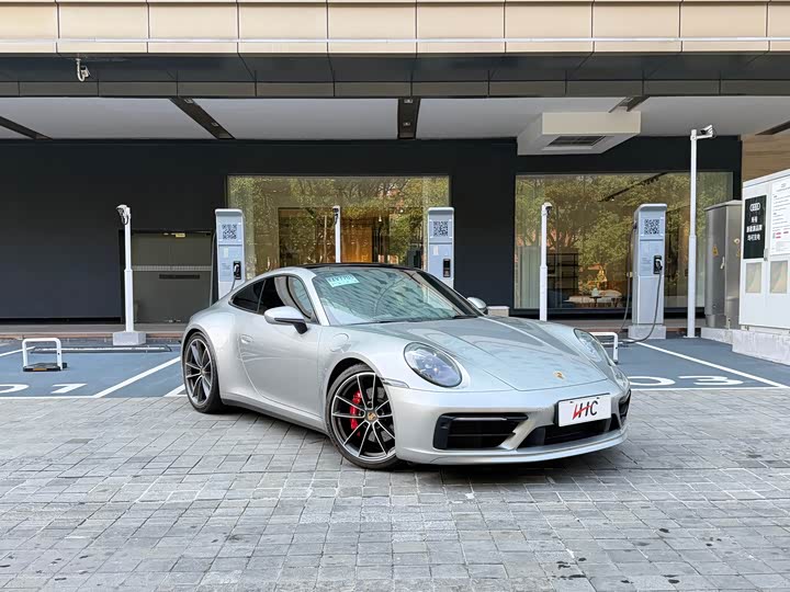 Фото 1 - Porsche 911