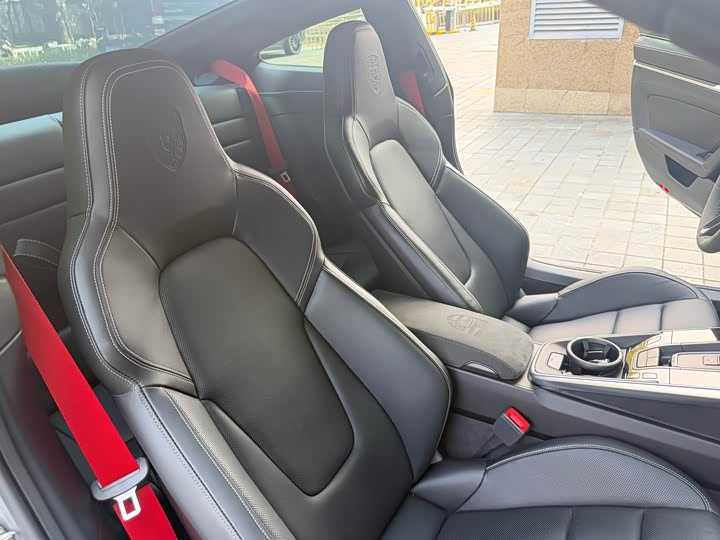 Фото 9 - Porsche 911