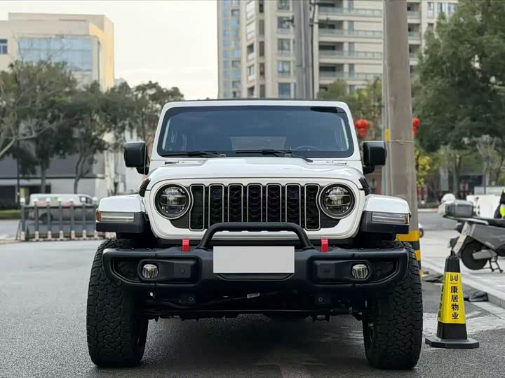 Фото 2 - Jeep Wrangler