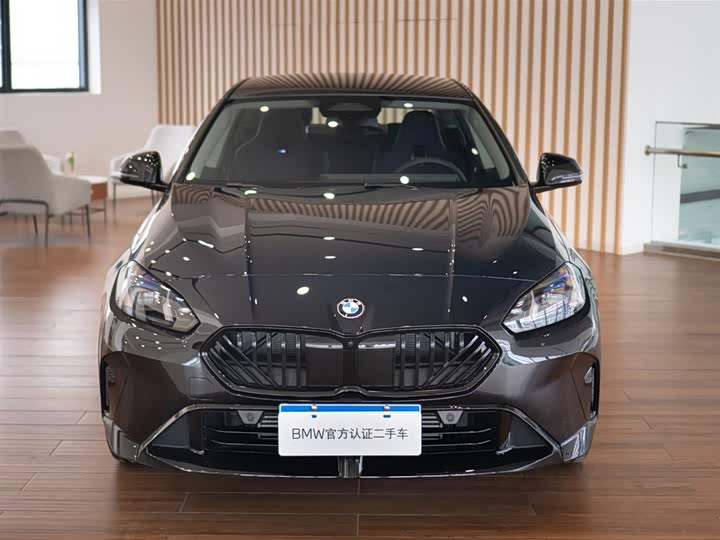 Photo 2 - BMW 2 Series