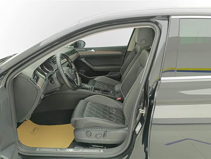 Фото 9 - Volkswagen Magotan GTE Hybrid