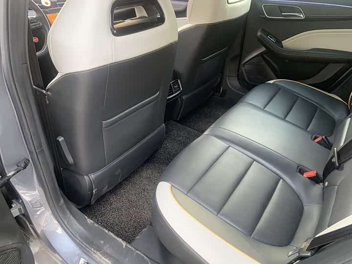 Фото 8 - MG Motor 6